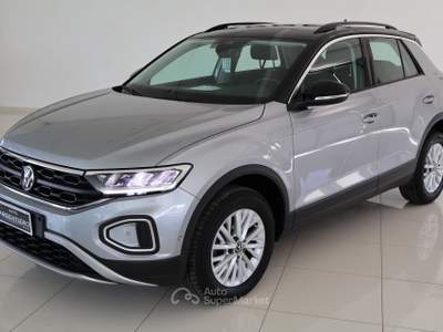 Volkswagen T-Roc 2.0 tdi Life 115cv Rosso usata Ceglie Messapica