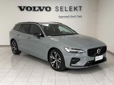 Volvo V60 B3 automatico Plus Dark Grigio usata Lurate Caccivio