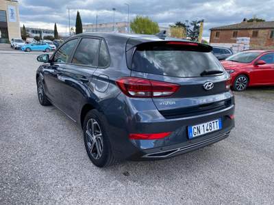 Hyundai i30 1.0 T-GDI iMT 48V 5 porte Prime Grigio usata Sinalunga