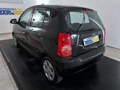 Kia Picanto 1.0 Life bi-fuel Nero usata Pescara