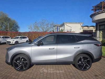 Omoda 7 SHS-P 1.5 SHS-P plug-in Hybrid Premium Grigio usata Montagnana