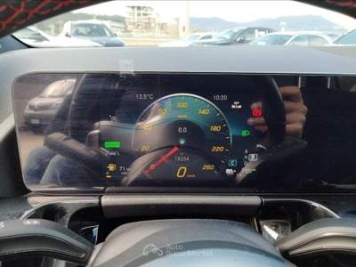 Mercedes-Benz GLA 250 EQ-POWER Premium Speedshift DCT AMG 8G Blu/Azzurro usata Lucca