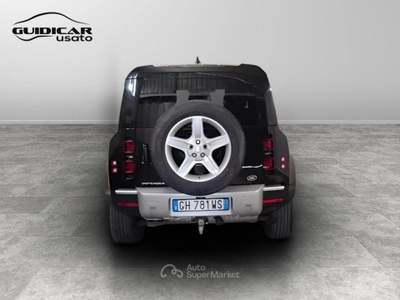 Land Rover Defender 3.0 I6 MHEV SE AWD Auto Nero usata Lucca