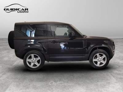 Land Rover Defender 3.0 I6 MHEV SE AWD Auto Nero usata Lucca
