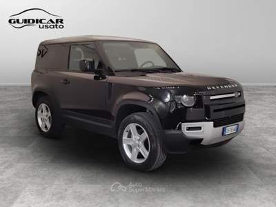 Land Rover Defender 3.0 I6 MHEV SE AWD Auto Nero usata Lucca