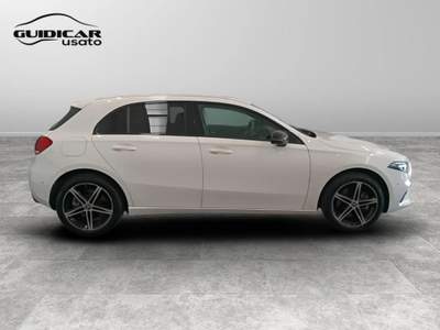 Mercedes-Benz Classe A 250 e EQ-POWER Sport 7G-DCT Bianco usata Lucca