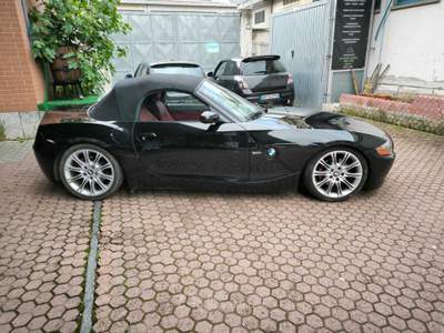BMW Z4 BMW Z4 3.0i SMG ROADSTER FULL OPTIONAL Nero usata Collegno