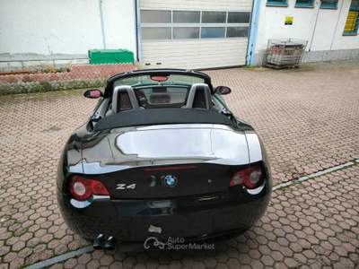 BMW Z4 BMW Z4 3.0i SMG ROADSTER FULL OPTIONAL Nero usata Collegno