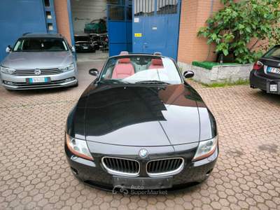 BMW Z4 BMW Z4 3.0i SMG ROADSTER FULL OPTIONAL Nero usata Collegno