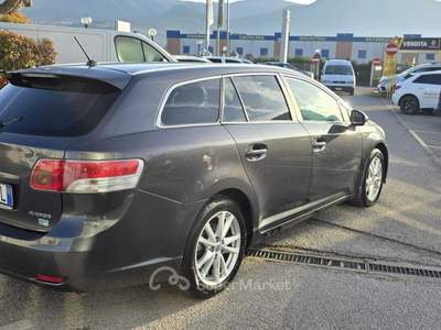Toyota Avensis 2.2 d-cat Plus Auto. 150CV Grigio usata Foligno