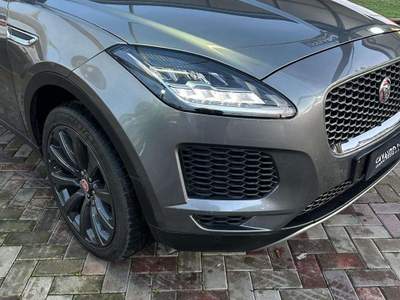 Jaguar E-Pace 2.0d i4 SE awd 150cv auto Grigio usata Goito