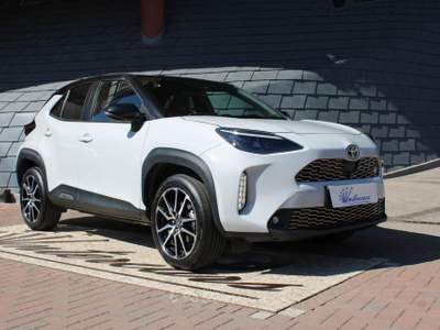 Toyota Yaris Cross 1.5 Hybrid GR SPORT Bianco usata Denno