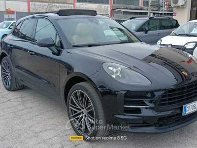 Porsche Macan Auto in Conto Vendita Nero usata Anzio