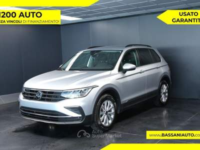 Volkswagen Tiguan 2.0 TDI 150CV DSG Life Argento usata Arsiè