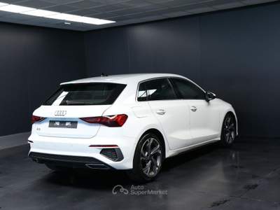 Audi A3 Sportback 30 TDI 116CV S tronic S line Bianco usata Arsiè