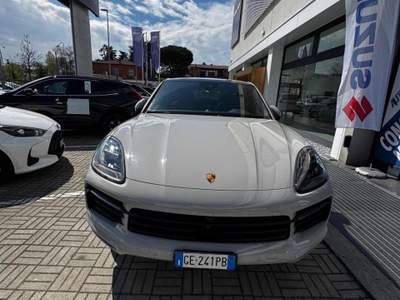 Porsche Cayenne Coupé 3.0 V6 E-Hybrid 462CV Bianco usata San Lazzaro di Savena
