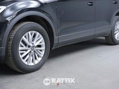 Volkswagen T-Roc t-roc 2.0 tdi life 150cv dsg Nero usata Barzago