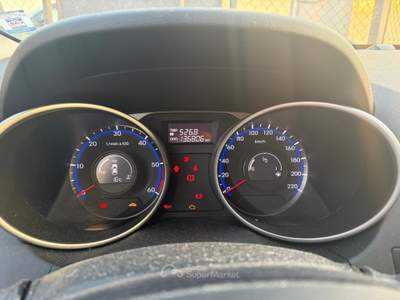 Hyundai ix35 Hyundai ix35 1.7 CRDi 2WD Xpossible Bianco usata Pistoia