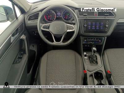 Volkswagen Tiguan 1.5 tsi life 150cv dsg Blu/Azzurro usata Assago