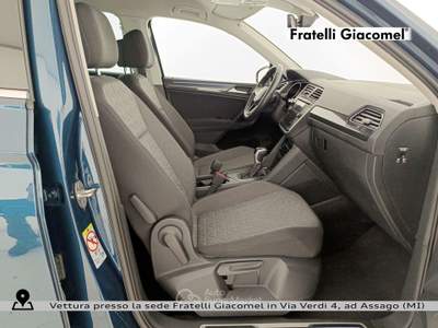 Volkswagen Tiguan 1.5 tsi life 150cv dsg Blu/Azzurro usata Assago