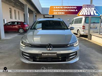Volkswagen Golf variant 1.5 tsi life 115cv Argento usata Vigevano