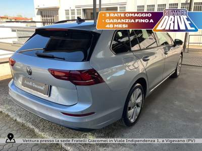 Volkswagen Golf variant 1.5 tsi life 115cv Argento usata Vigevano