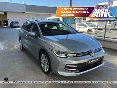 Volkswagen Golf variant 1.5 tsi life 115cv Argento usata Vigevano