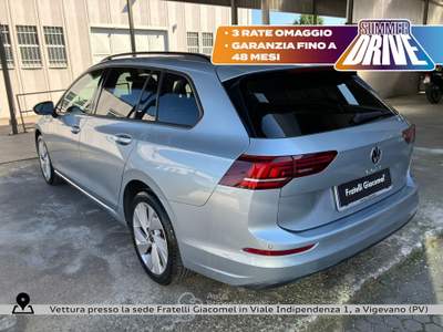 Volkswagen Golf variant 1.5 tsi life 115cv Argento usata Vigevano