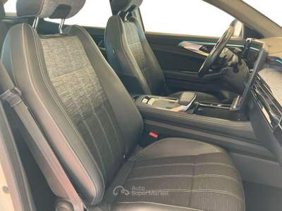 Renault Austral Austral 1.2 E-Tech full hybrid Techno 200cv auto Bianco usata Como