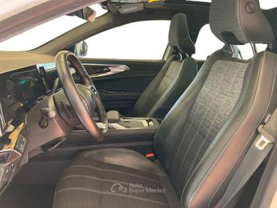 Renault Austral Austral 1.2 E-Tech full hybrid Techno 200cv auto Bianco usata Como