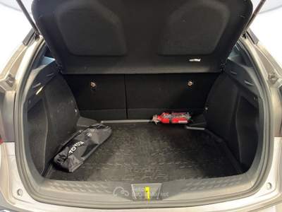 Toyota C-HR 1.8h business e-cvt Argento usata Vicenza