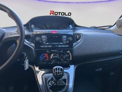 Lancia Ypsilon Ypsilon 1.0 FireFly 5 porte S&S Hybrid Silver Grigio usata Torino