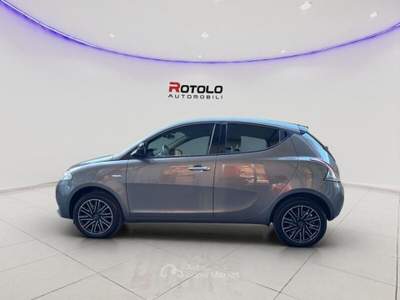 Lancia Ypsilon Ypsilon 1.0 FireFly 5 porte S&S Hybrid Silver Grigio usata Torino