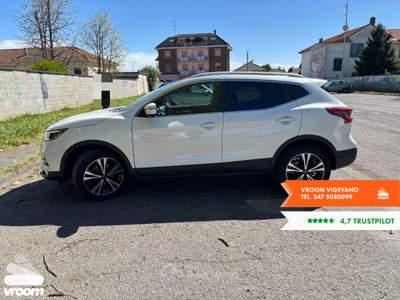 Nissan Qashqai Qashqai 1.3 DIG-T 140 CV N-Connecta Bianco usata Vigevano