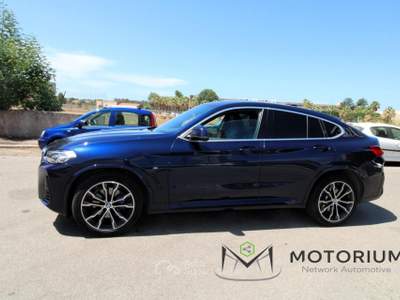 BMW X4 xDrive20d  Msport Blu/Azzurro usata Oristano