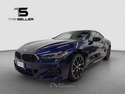 BMW Serie 8 840i i Coupe xdrive auto*FORMULA S* Nero usata Collegno