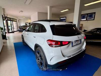 Mercedes-Benz GLA 200 d Automatic 4Matic Premium Bianco usata Ponte di Piave