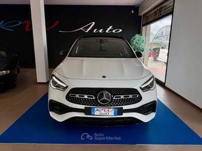 Mercedes-Benz GLA 200 d Automatic 4Matic Premium Bianco usata Ponte di Piave
