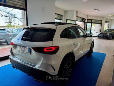 Mercedes-Benz GLA 200 d Automatic 4Matic Premium Bianco usata Ponte di Piave