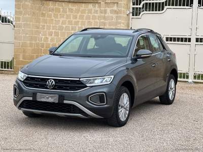 Volkswagen T-Roc T-Roc 2.0 TDI SCR Edition Plus Grigio usata Grottaglie Volkswagen T-Roc T-Roc 2.0 TDI SCR Edition Plus Grigio usata Grottaglie