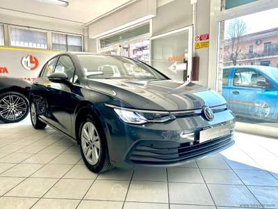 Volkswagen Golf Golf 1.0 eTSI EVO DSG Life usata Fonte Nuova