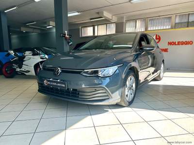Volkswagen Golf Golf 1.0 eTSI EVO DSG Life usata Fonte Nuova