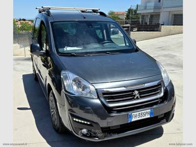 Peugeot Partner Partner Tepee Mix BlueHDi 100 Active 5 POSTI AUTOCARRO Grigio usata Ascoli Satriano