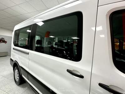 Ford Transit Ford Transit 330 2.0tdci 9 POSTI EcoBlue MHEV 130CV Combi Trend Bianco usata Cividate Camuno