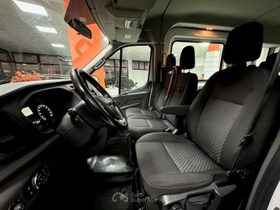 Ford Transit Ford Transit 330 2.0tdci 9 POSTI EcoBlue MHEV 130CV Combi Trend Bianco usata Cividate Camuno