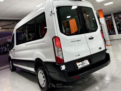 Ford Transit Ford Transit 330 2.0tdci 9 POSTI EcoBlue MHEV 130CV Combi Trend Bianco usata Cividate Camuno