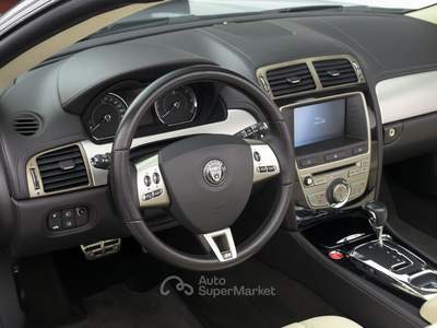 Jaguar XKR 4.2 V8 S/C Convertibile Grigio usata Bassano del Grappa