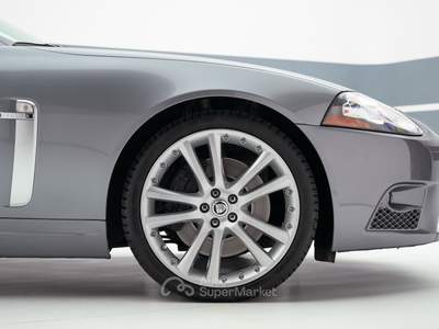 Jaguar XKR 4.2 V8 S/C Convertibile Grigio usata Bassano del Grappa