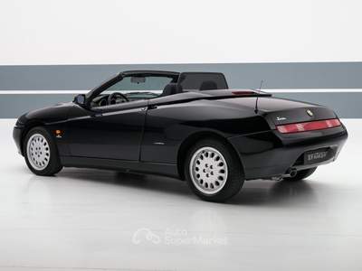 Alfa Romeo Spider 1.8i 16V Twin Spark cat Nero usata Bassano del Grappa