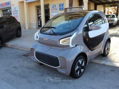 XEV Yoyo Yoyo Marrone usata Trapani